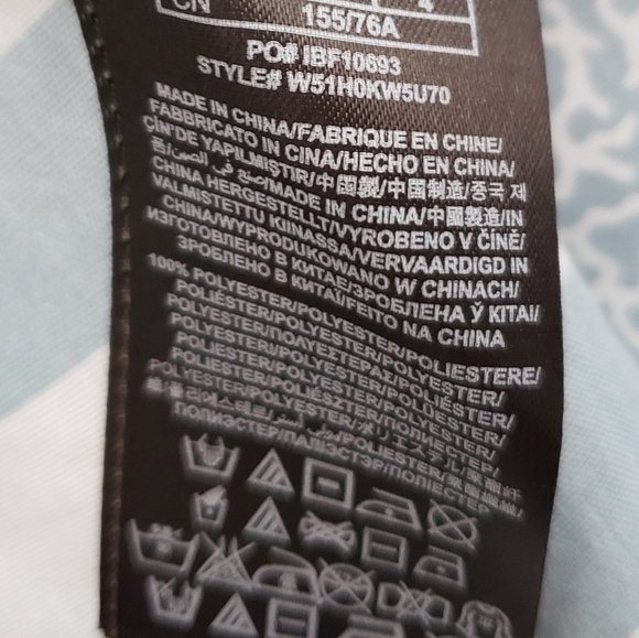 Guess black blouse - Picture 4 of 4